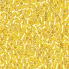Miyuki delica Beads 11/0 - Lined Pale Yellow ab DB-53